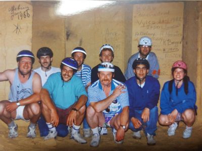 Vrijgezellendag Peter (1994)
Michel, Peter, Reinier, Bert, Aad, Andre, Paul, Eric, ?
